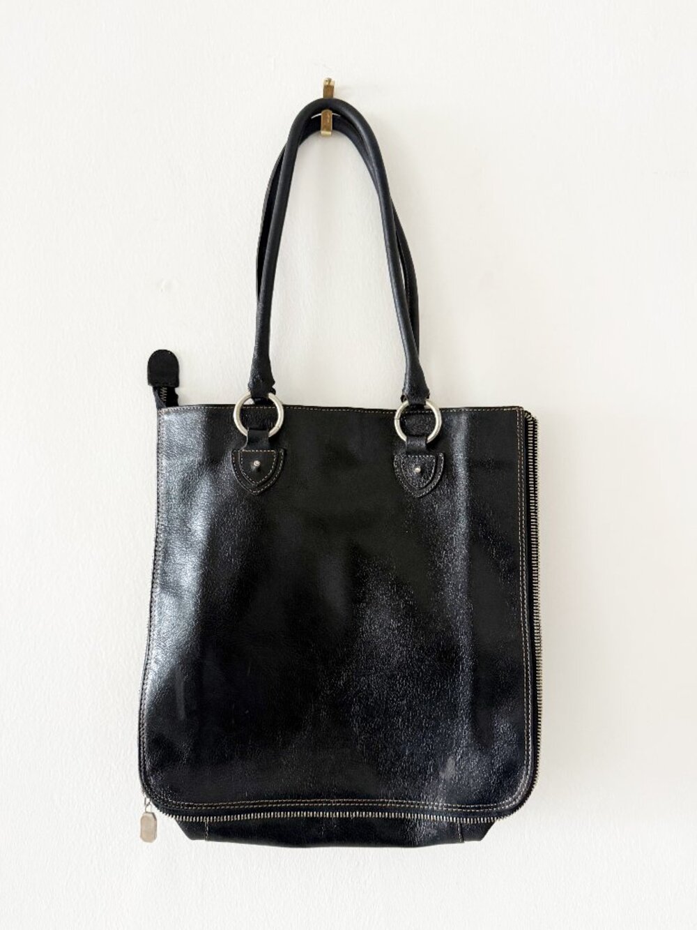Prune Argentina Genuine Leather Zip Around Expandable Purse Bag